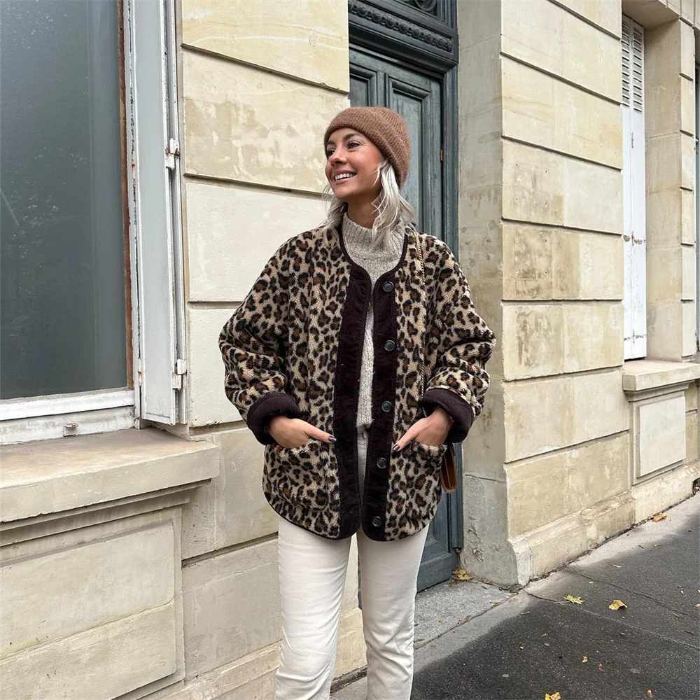 Women's Leopard Print Jacket Round Neck Autumn Layer