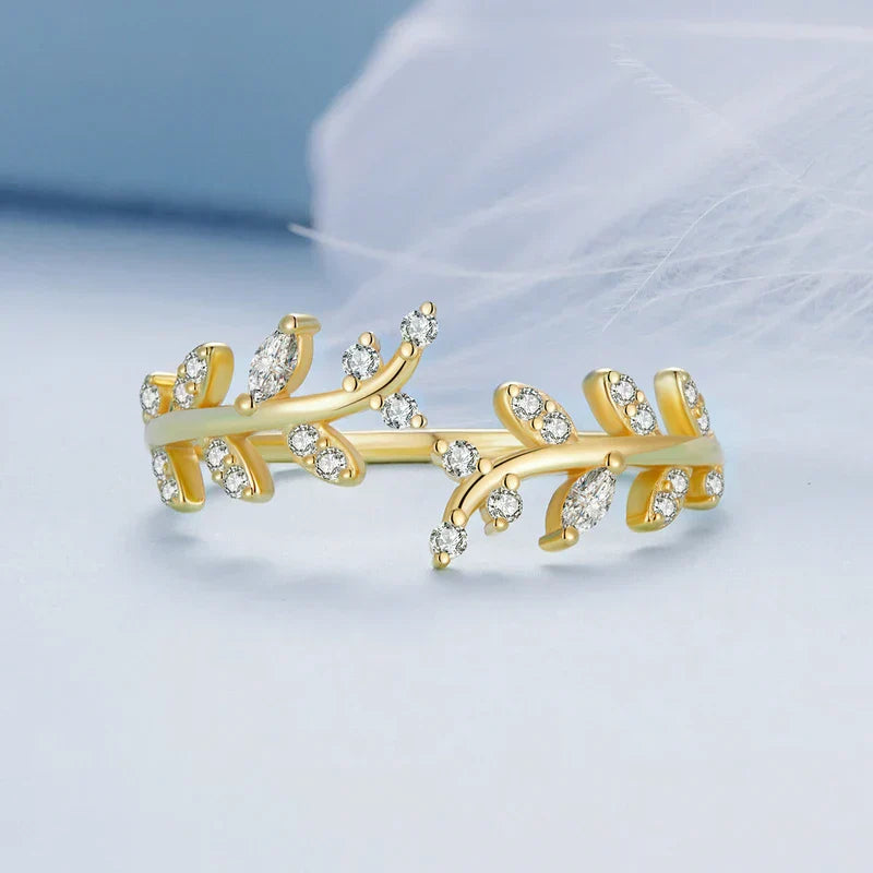 Clara | Anillo de circonio en oro de 18 quilates