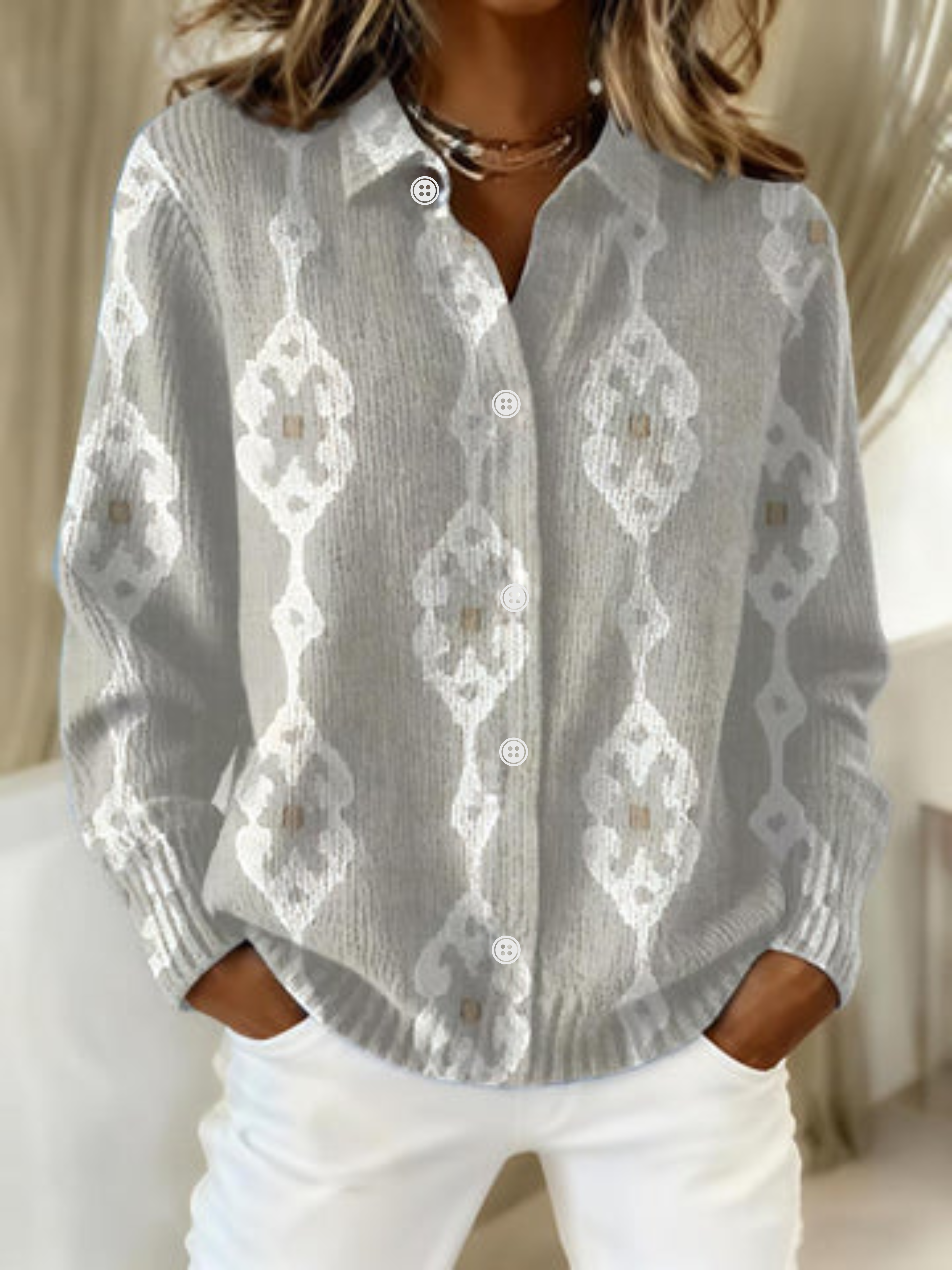 Renee™ – Elegante Strickkapuzenbluse mit Rautenmuster