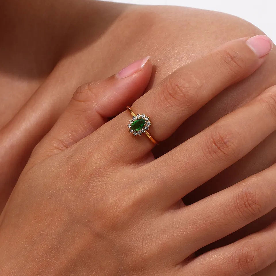 Clara | Grüner Zirkonia-Ring 18 Karat Gold