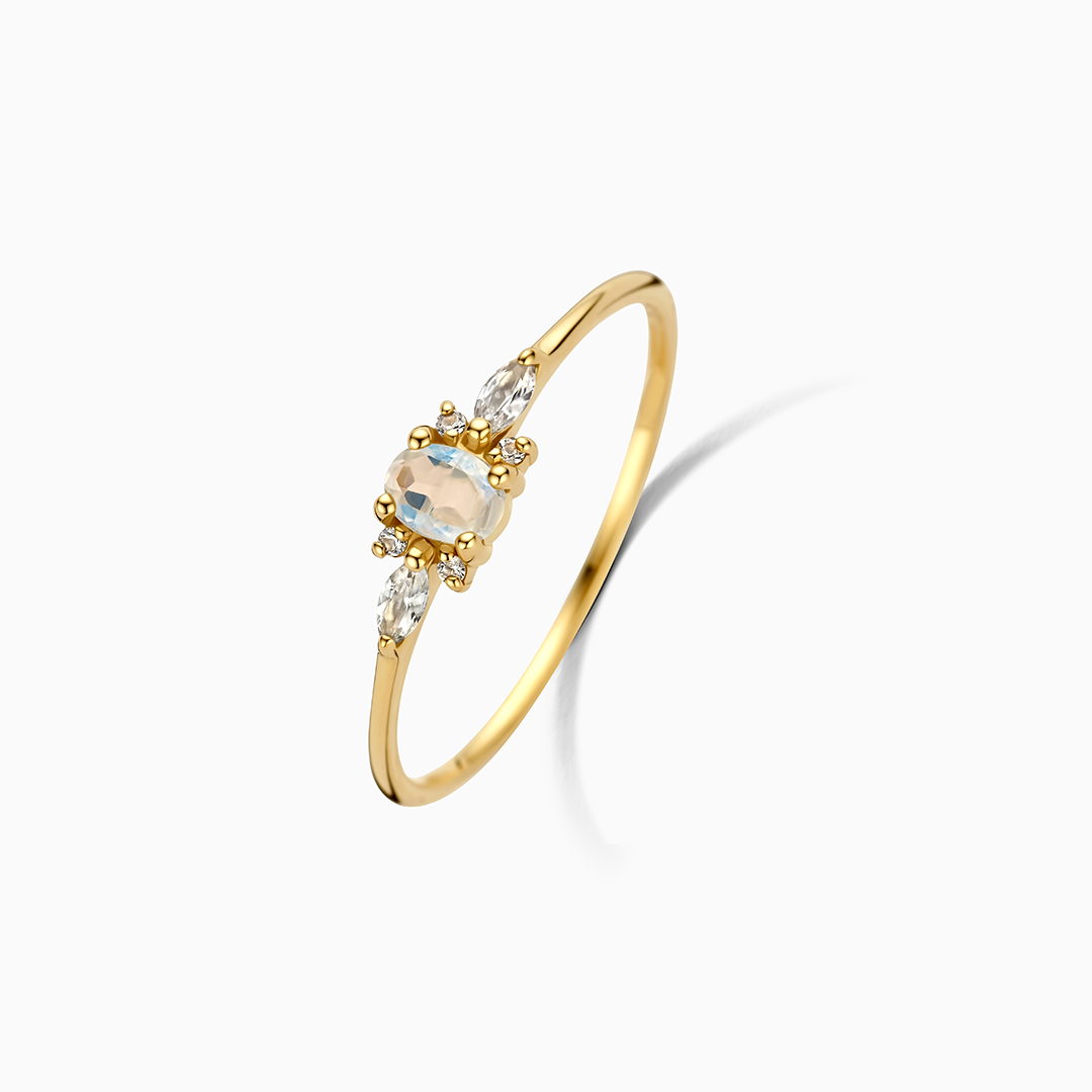 Clara | Violetter Diamantring 18 Karat Gold