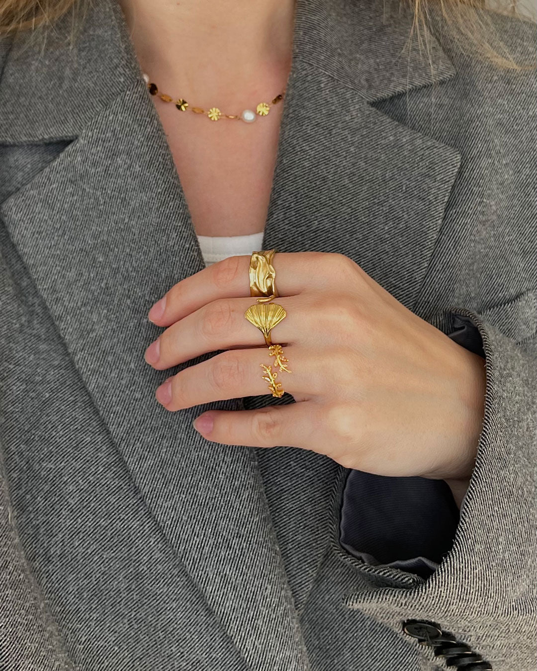 Clara | Großer Ring 18 Karat Gold