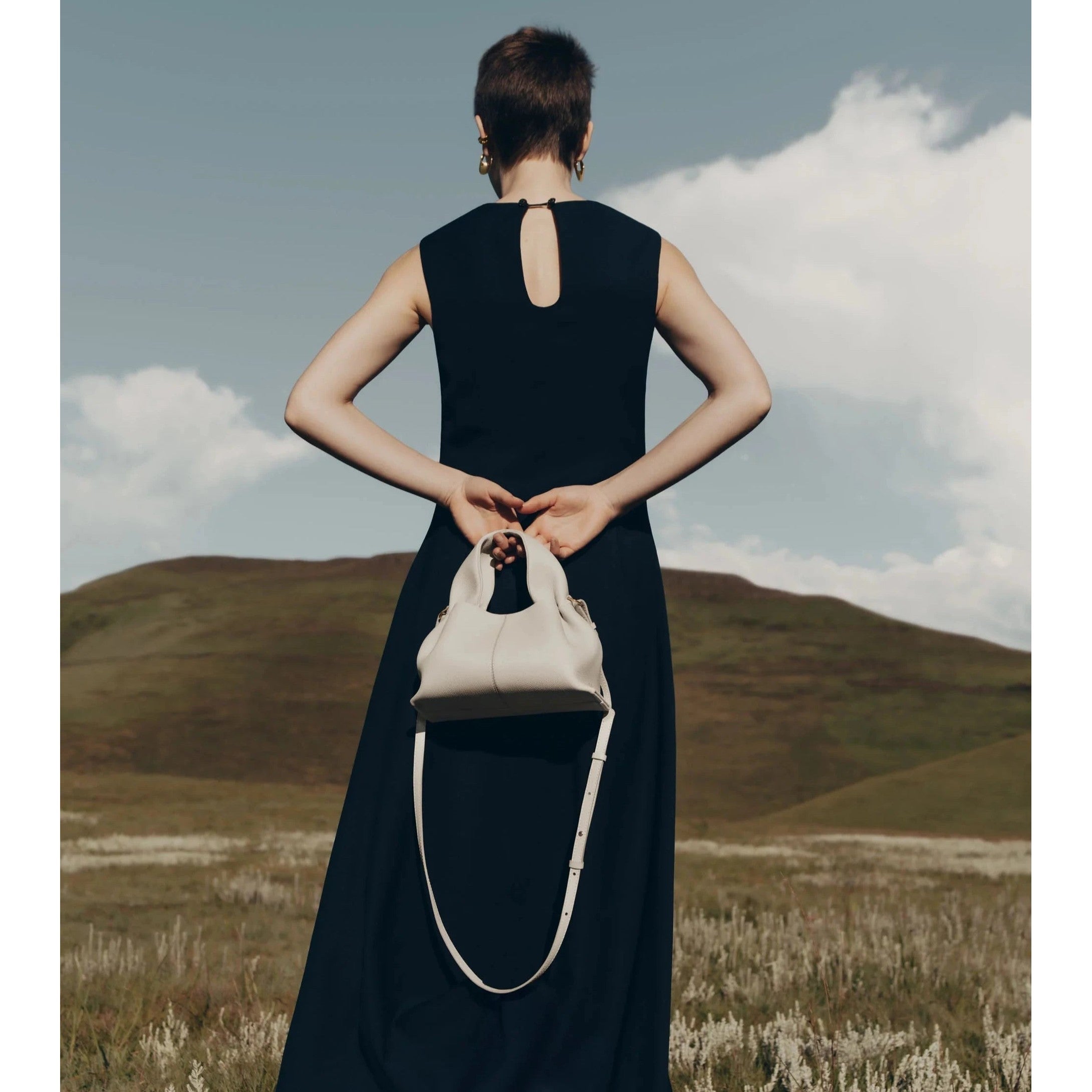 Annie | Compagna di Viaggio Elegante