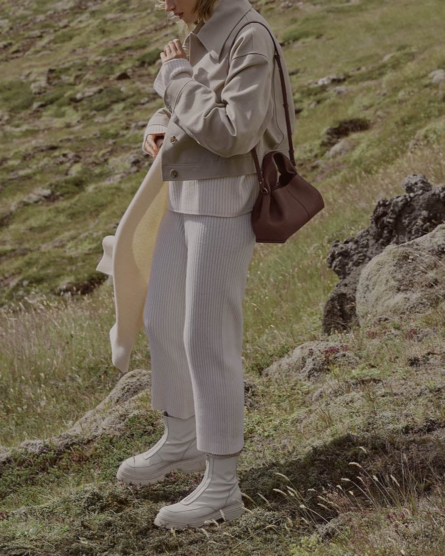 Annie | Compagna di Viaggio Elegante