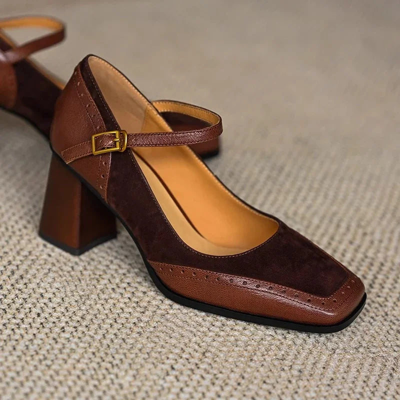 Lily | Classic Pumps
