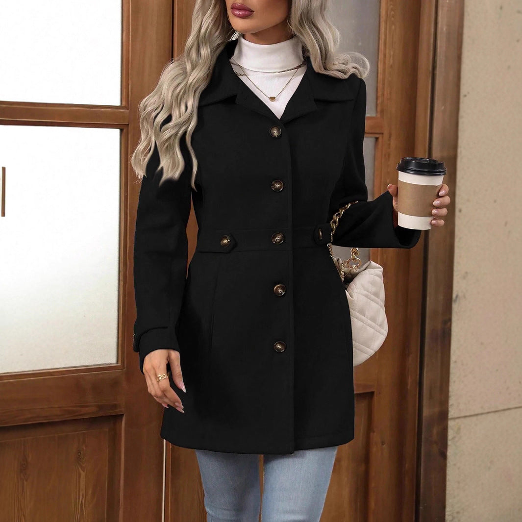 Trench-coat d’automne pour femme avec ceinture réglable