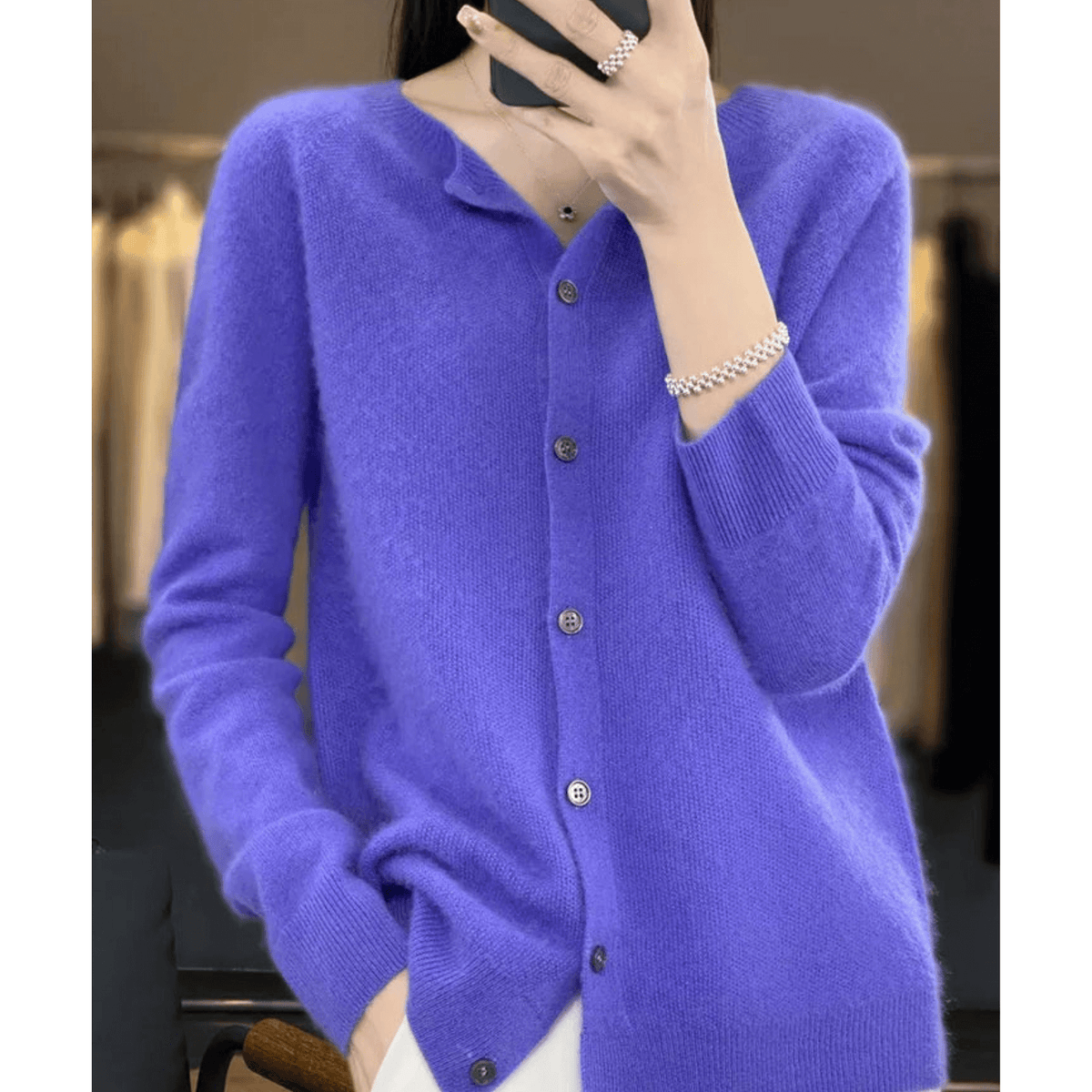 Women's Cashmere-Blend Cardigan V-Neck Elegant Drape