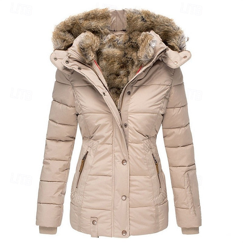 Cappotto trapuntato da donna con cappuccio rimovibile e vita sagomata