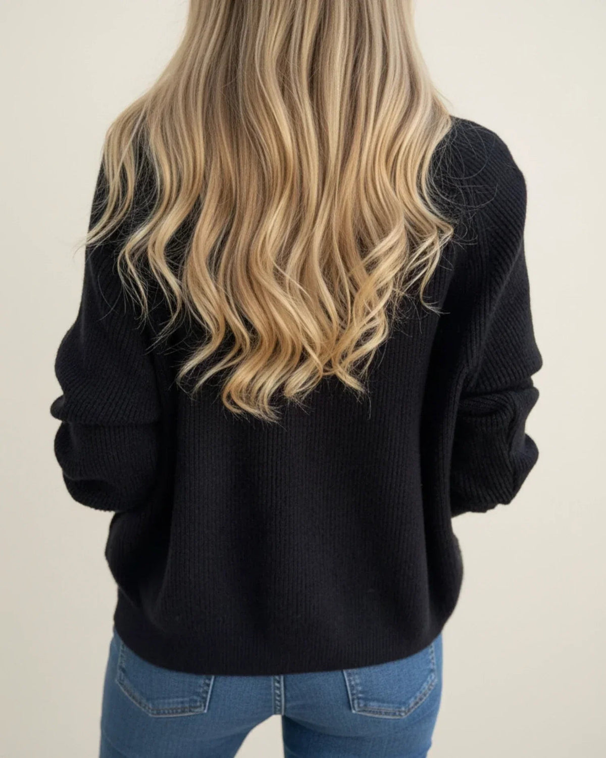 Maglione a coste da donna con mezza zip e colletto