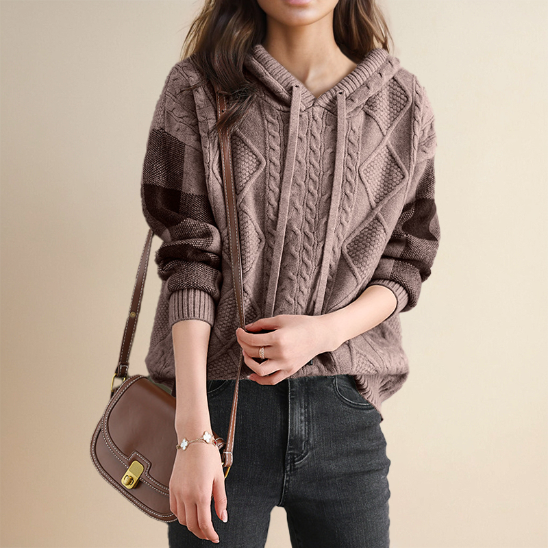 Emily | Kapuzenpullover mit Zopfmuster