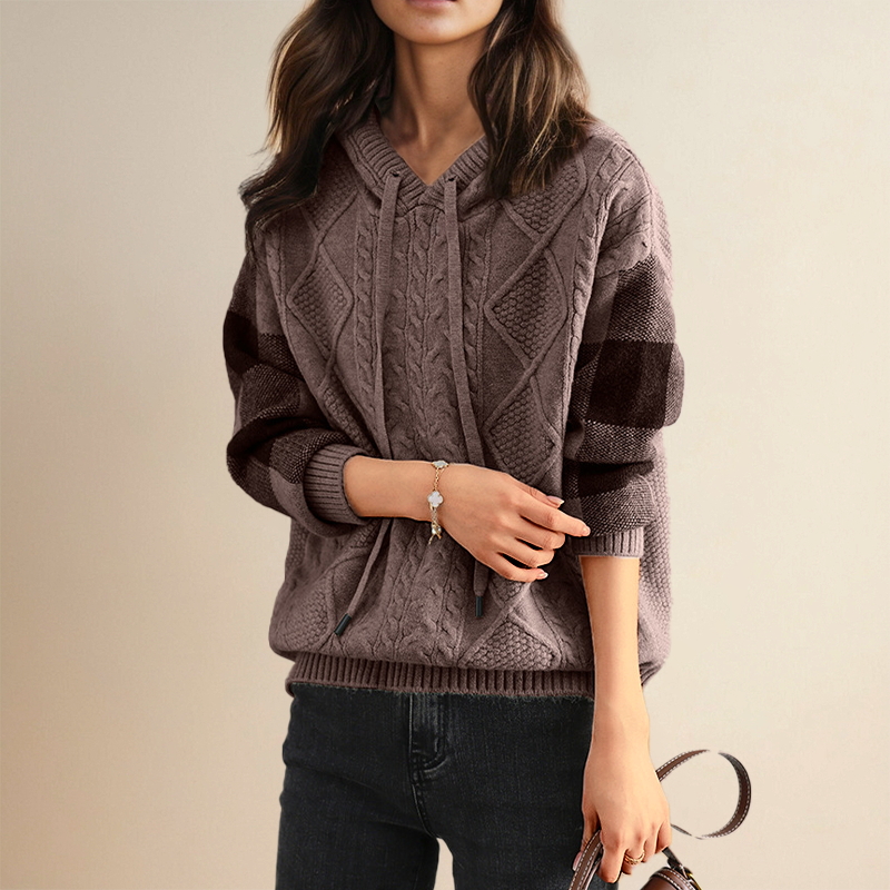 Emily | Kapuzenpullover mit Zopfmuster