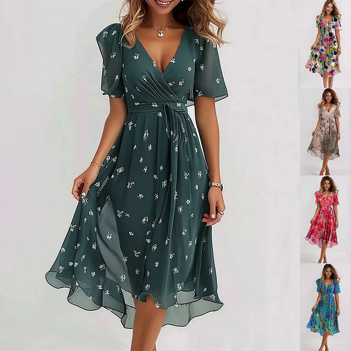 Priscilla | Stylish dress with short sleeves