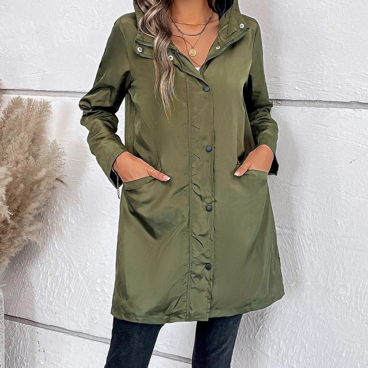 Women's Practical Windproof Jacket with Hood