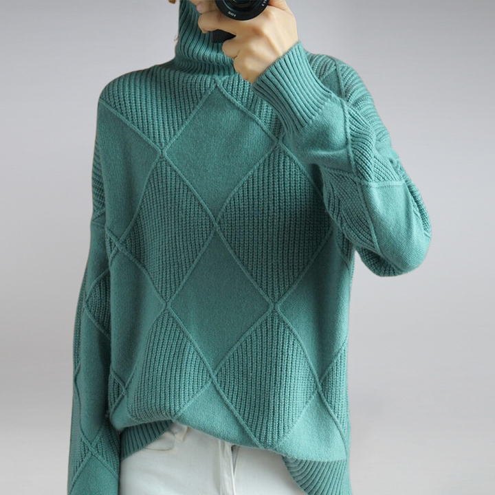 Adelia - Chic Turtleneck Sweater