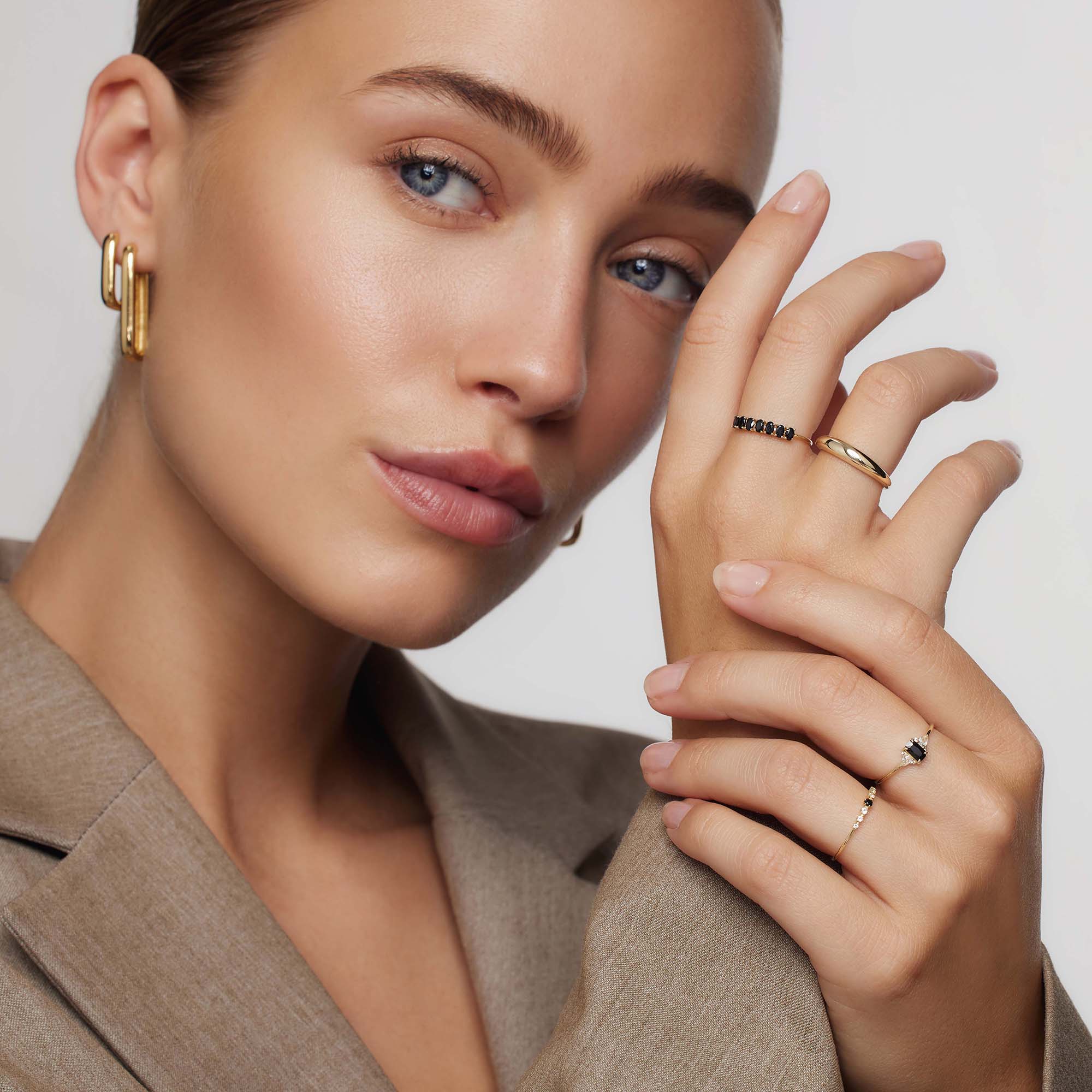 Clara | Massiver Ring 14 Karat Gold