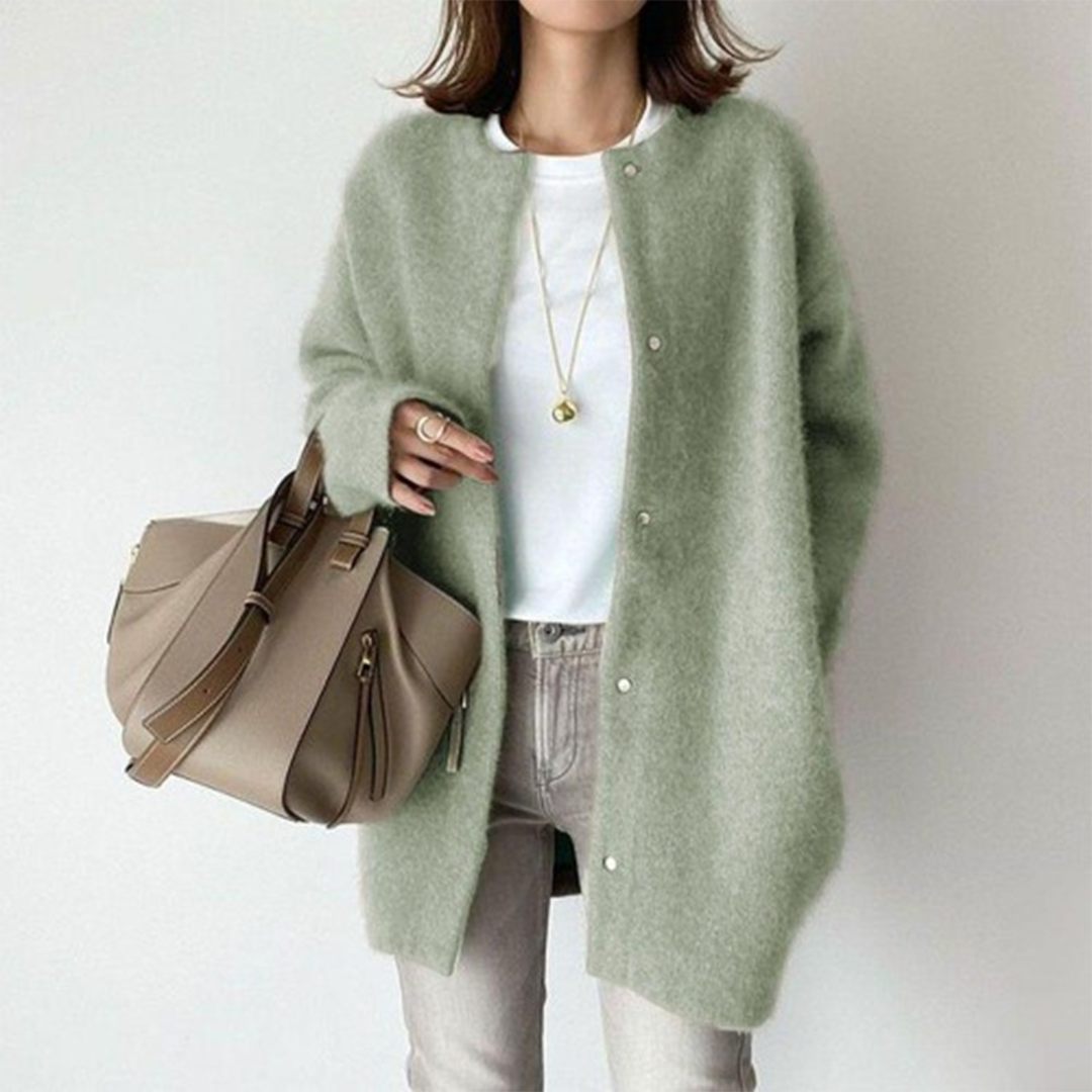 Women's Cashmere Cardigan Elegant Lightweight Warm Refined