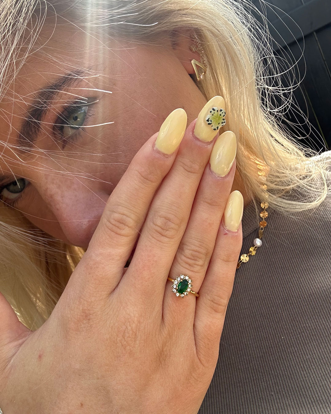Clara | Grüner Zirkonia-Ring 18 Karat Gold