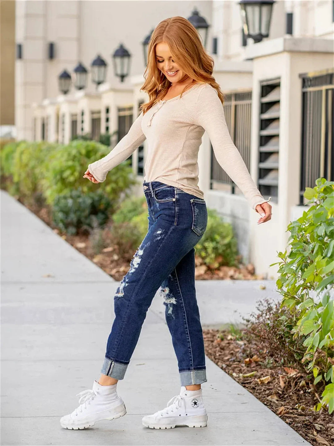 Veronique Sculpting Distressed Boyfriend Jeans