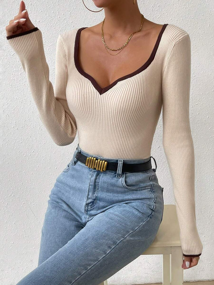 Susan V-Neck Fitted Top