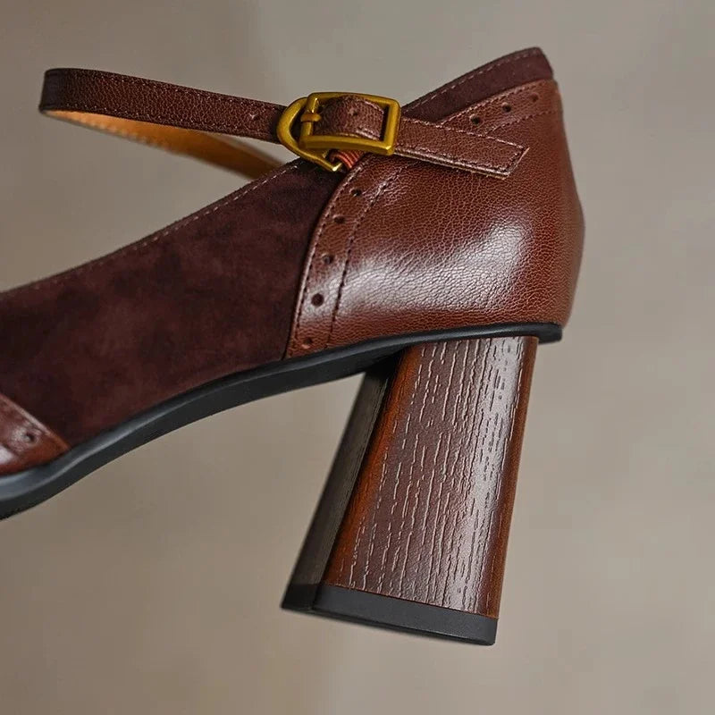 Lily | Classic Pumps