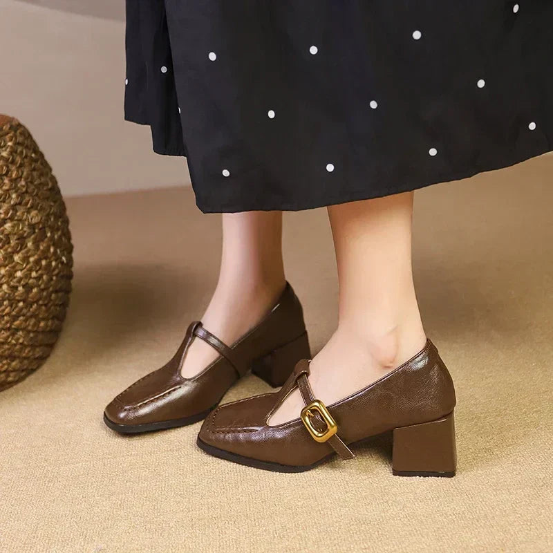 Lily | Französische Riemchenschuhe