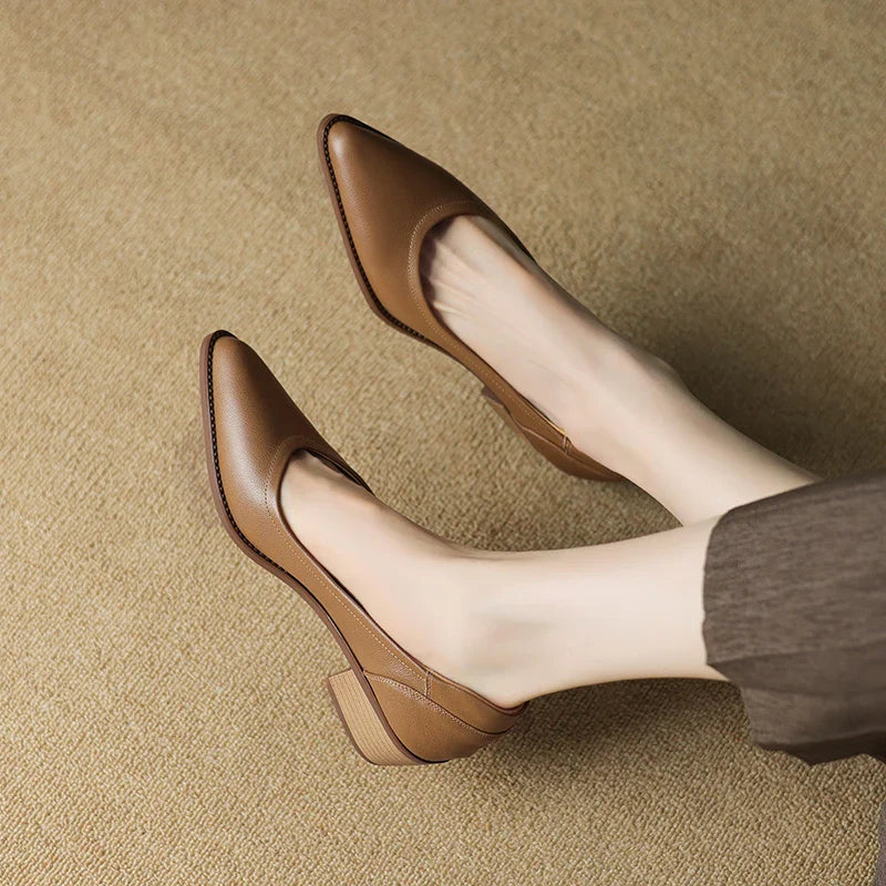 Lily | Mid Heeled Shoes.
