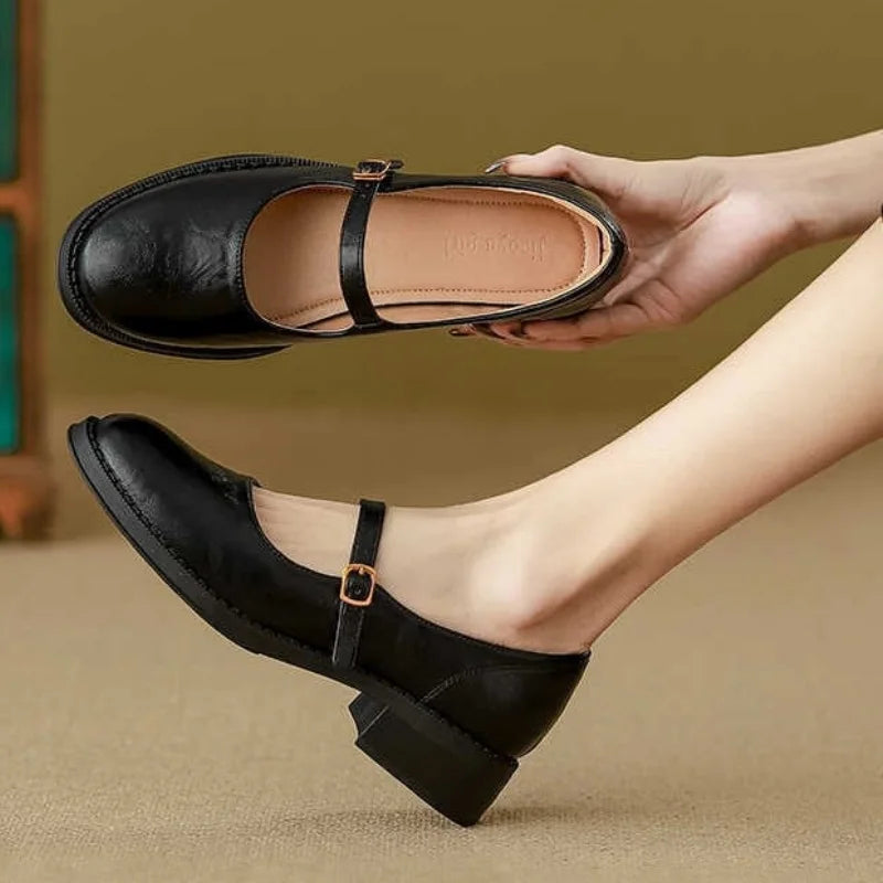 Lily | Classic Comfort Mary Janes Made of Leather