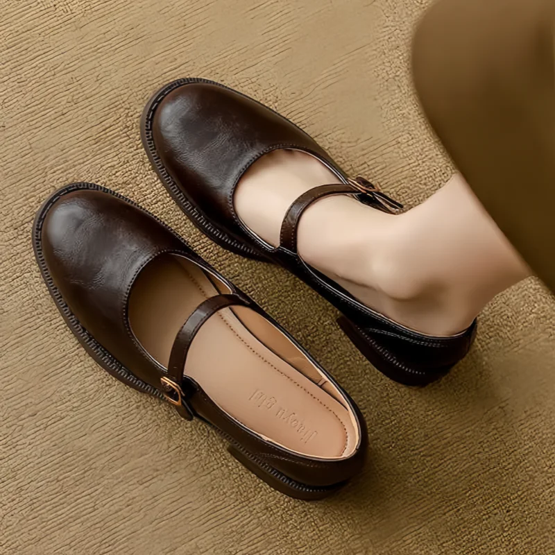 Lily | Classic Comfort Mary Janes Made of Leather
