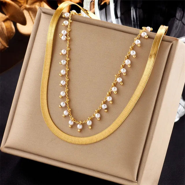 Clara | Ensemble de collier ras-du-cou serpent luxueux et bijoux en perles en or 18 carats