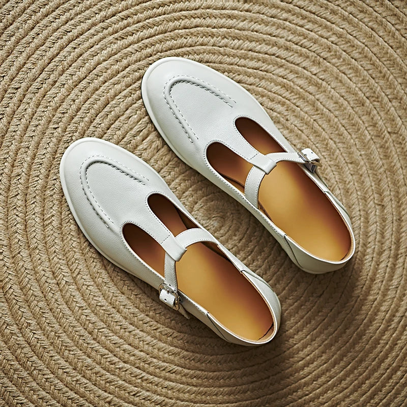 Lily | Low Heeled Pumps