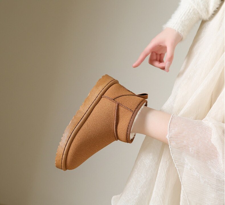 Women's Warm-Lined Boots with Stable Sole