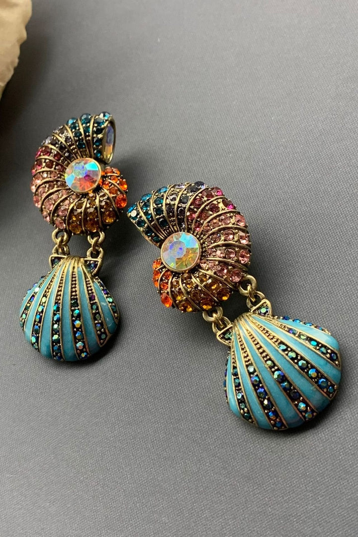 Amalia Flicker Shell Earrings