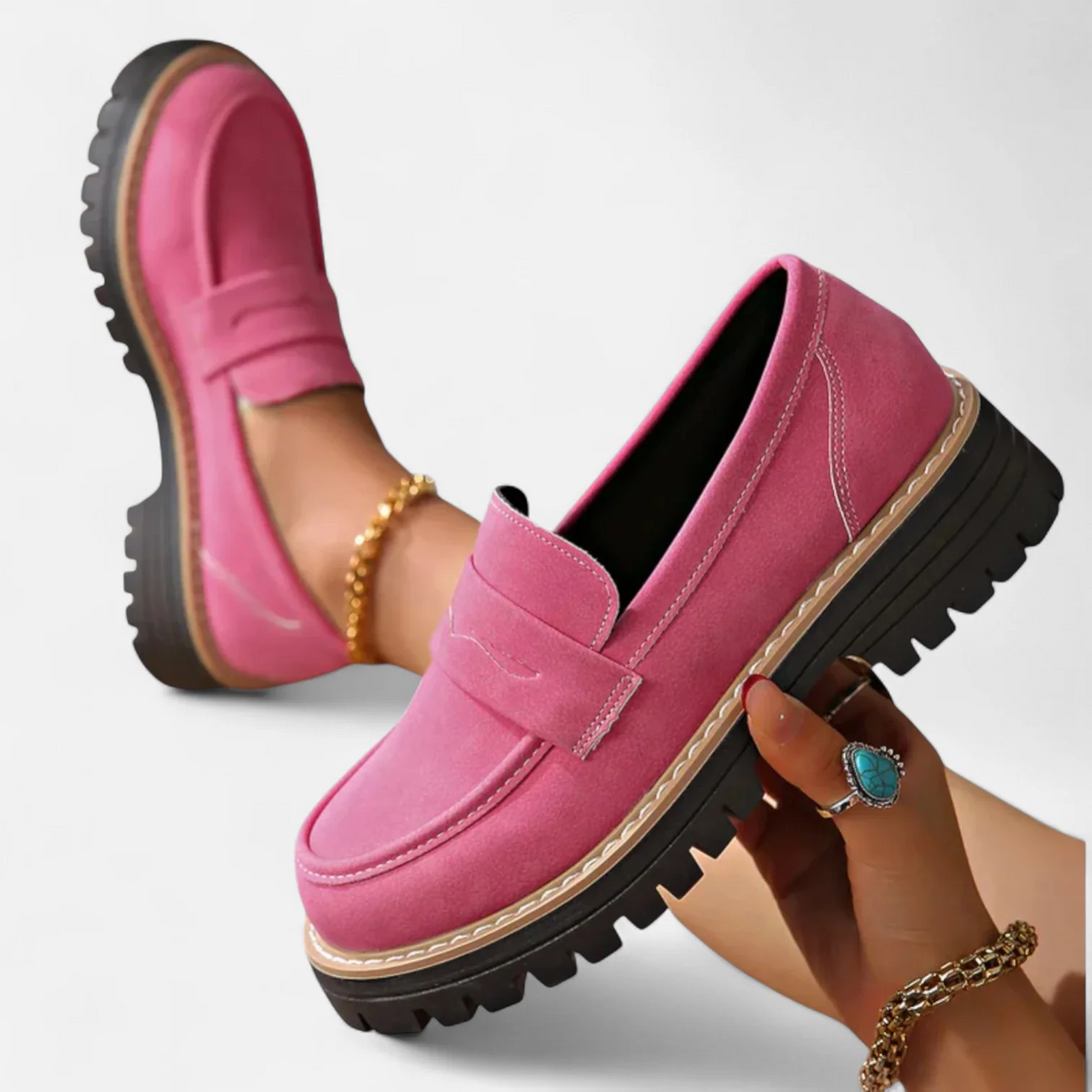 Women's Heeled Loafers with Orthopedic Support