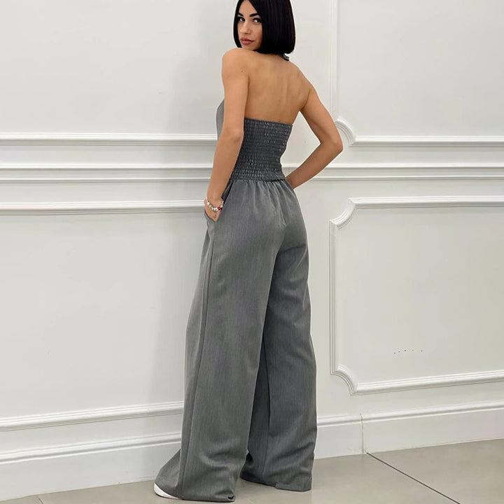 Sleeveless Jumpsuit with Wide Legs and Button Closure