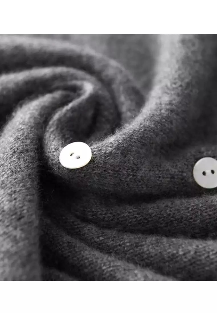 Women's Cashmere Knit Sweater Elegant Warm Everyday Wear
